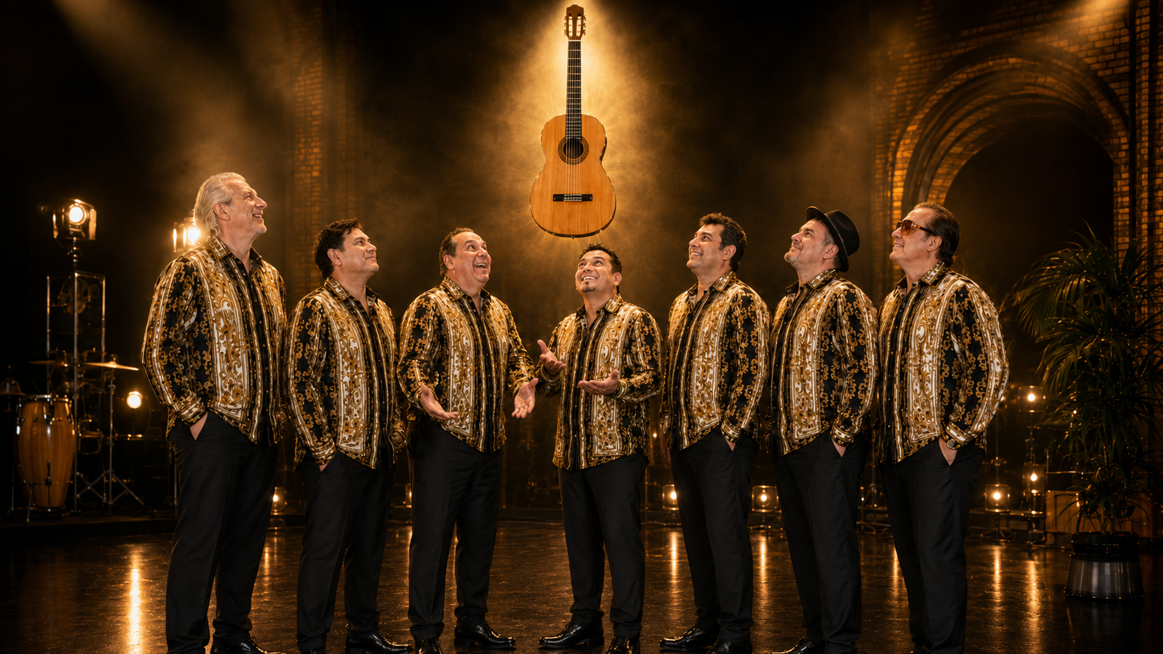 Latin Kings banda completa en escenario
